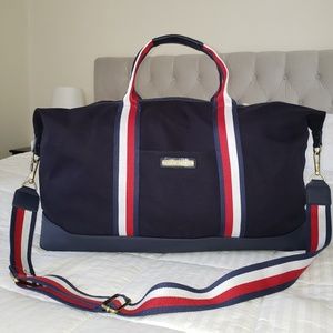 Tommy Hilfiger large duffel bag